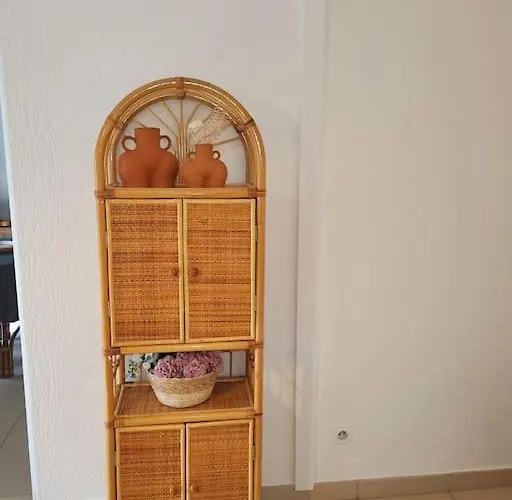 Proche Maison Carree